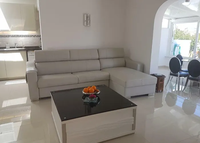 Villa Ola, Golf del Sur